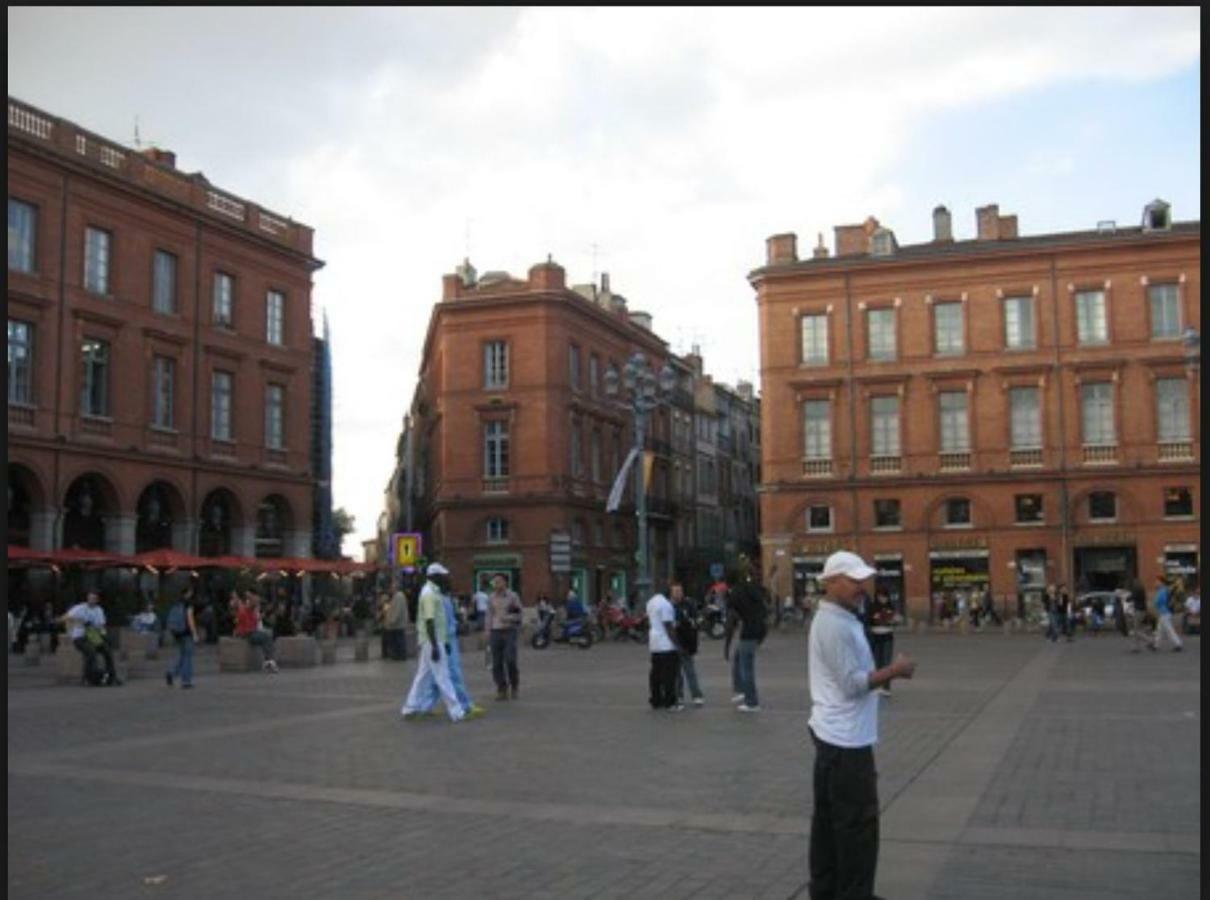 Appartement Toulouse Plein Centre-Jusqu'A 4 Personnes-Parking Et Petit Dejeuner Inclus ภายนอก รูปภาพ